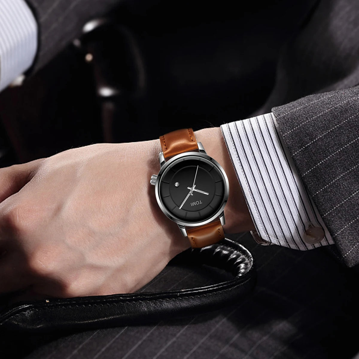 TOMI Luxury Minimal — Leather Edition