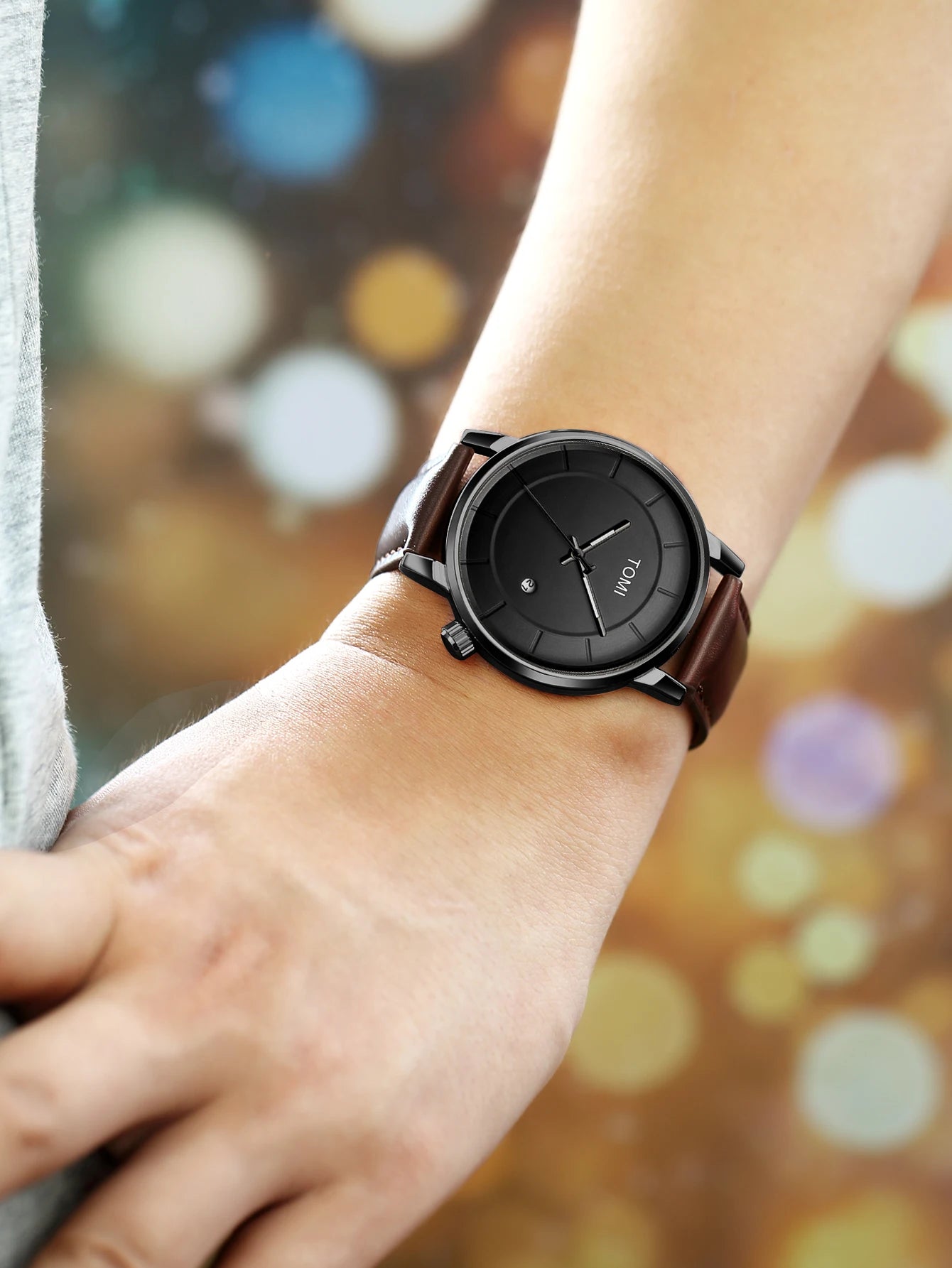 TOMI Luxury Minimal — Leather Edition