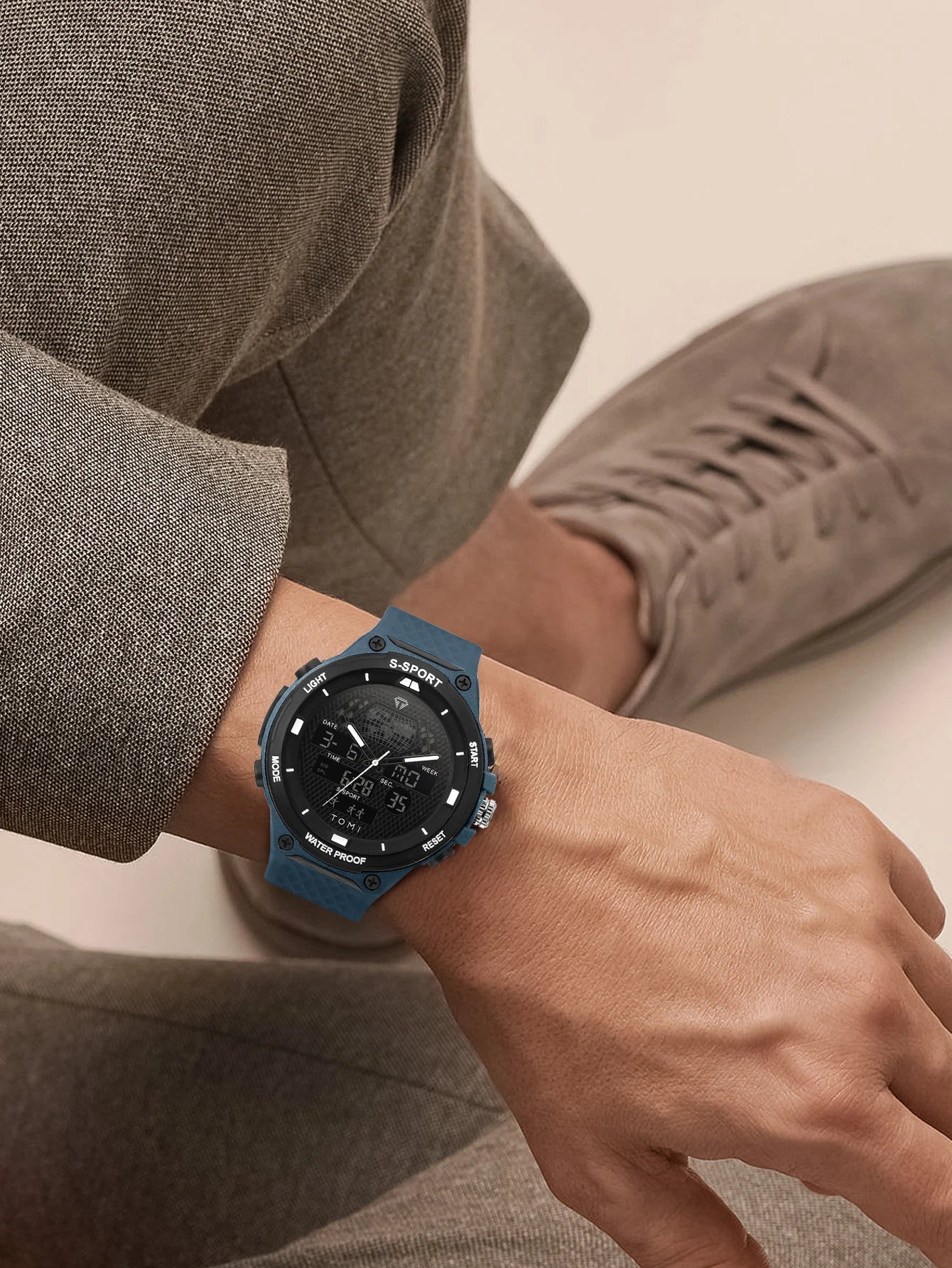 VELLORUS Active Sport Digital