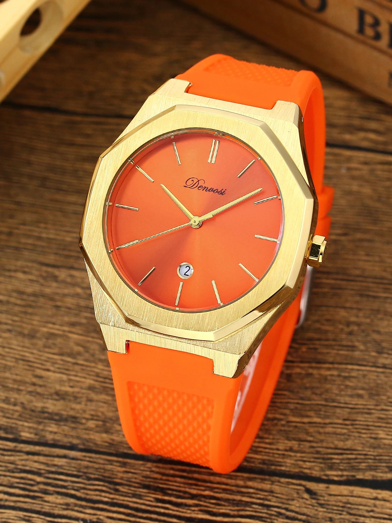 Simple leisure sports men's quartz watch  Waterproof casual wristwatch for men