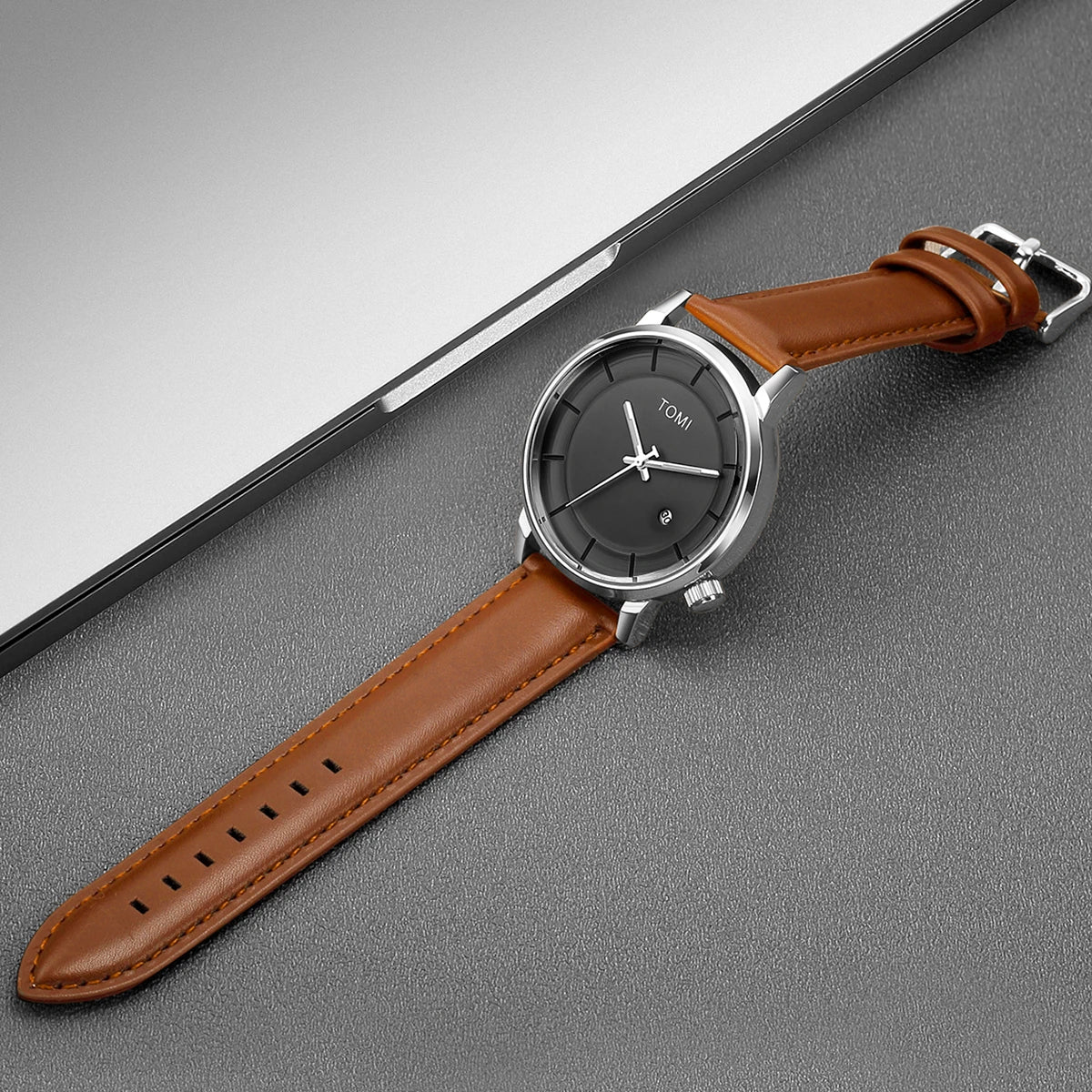 TOMI Luxury Minimal — Leather Edition